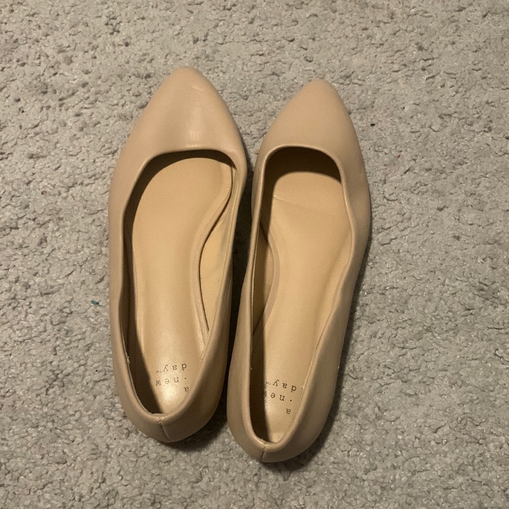 A New Day Nude Flat